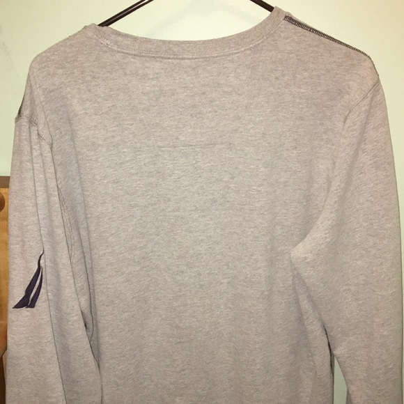Nautica Crewneck - Picture 2 of 4
